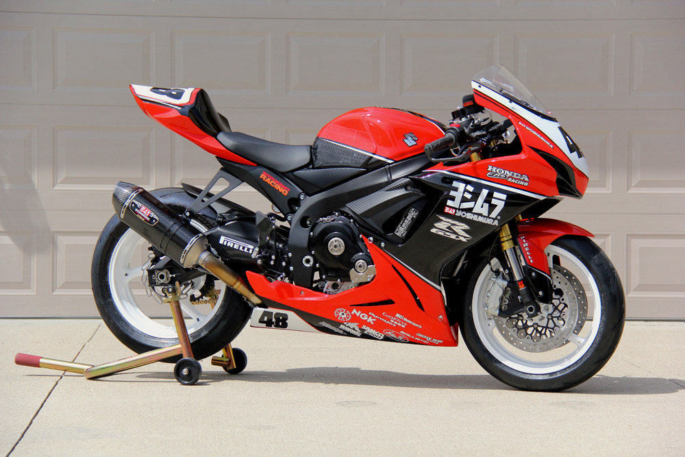 2014_gsxr750_wkr.jpg