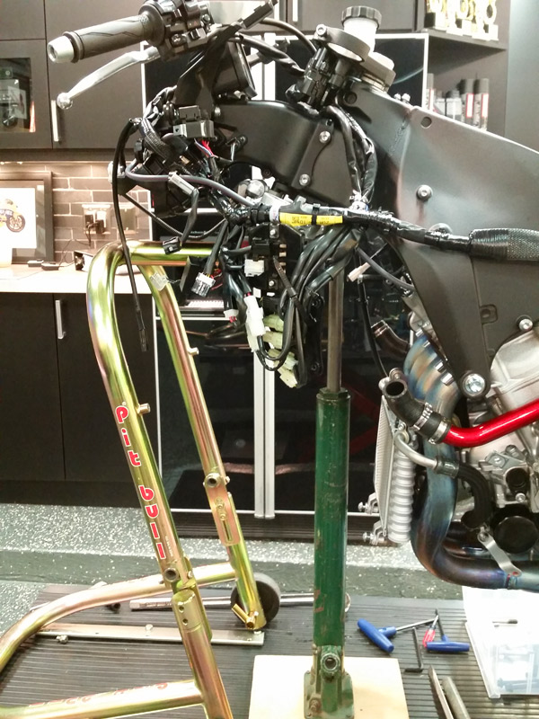 2015r1_800600_05.jpg
