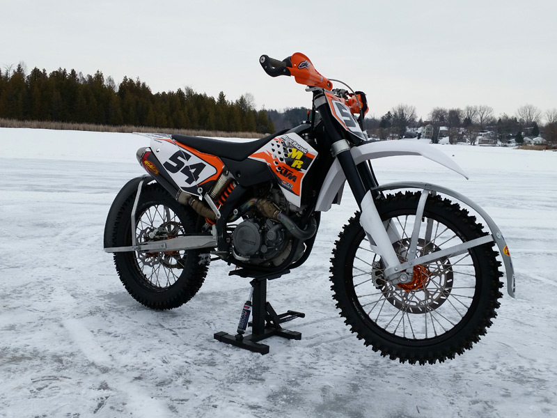 iceriding_800600_03.jpg
