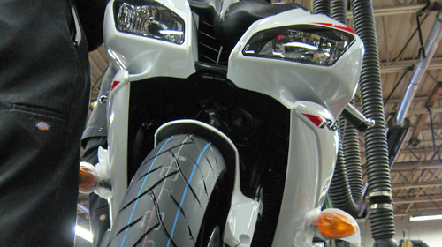 The New Machine - 2010 Yamaha R6